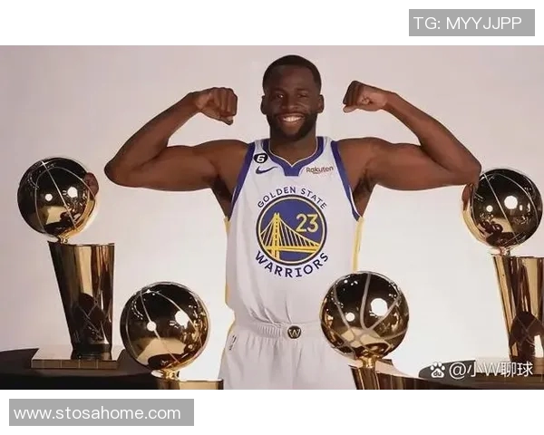 德雷蒙德格林的篮球生涯与领导力探索：从新秀到冠军核心的成长之路