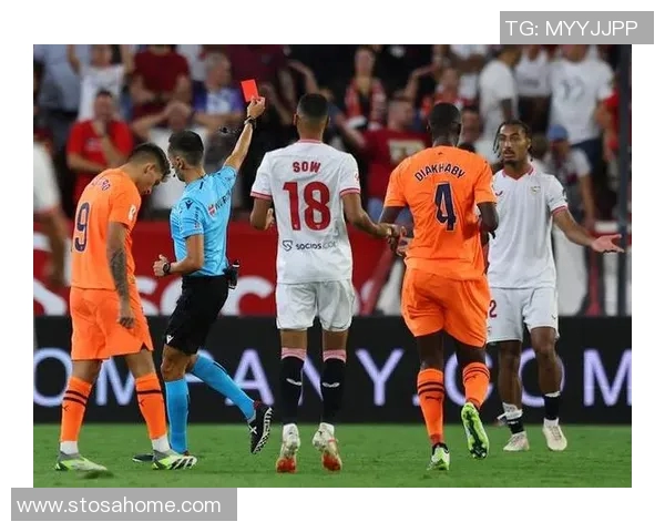 塞维利亚大胜阿拉维斯，继续保持西甲榜首位置