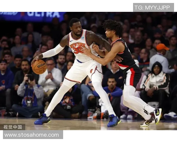 尼克斯主场擒开拓者，球迷高呼LillardMVP！谁能阻挡这位天才控卫？